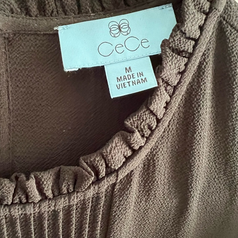 CeCe Pintucked Smocked Cuff Chiffon Top in Black Size Medium - Picture 3 of 5